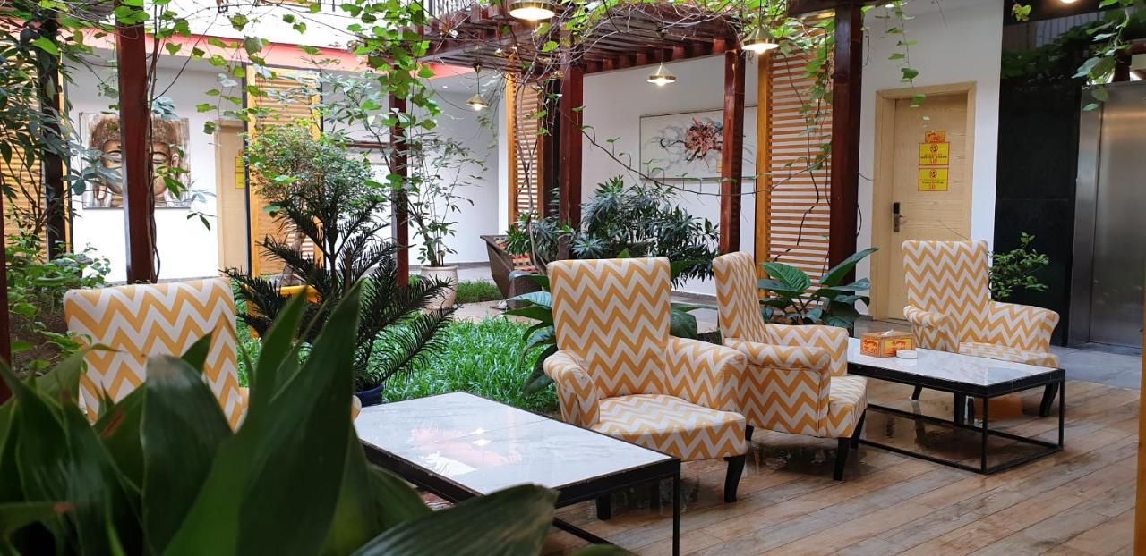 Benny'S City Hotel Preăh Sihanŭk Zewnętrze zdjęcie